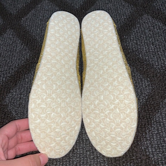 TOMS Preschool Classics Canvas Gold - Picture 2 of 3